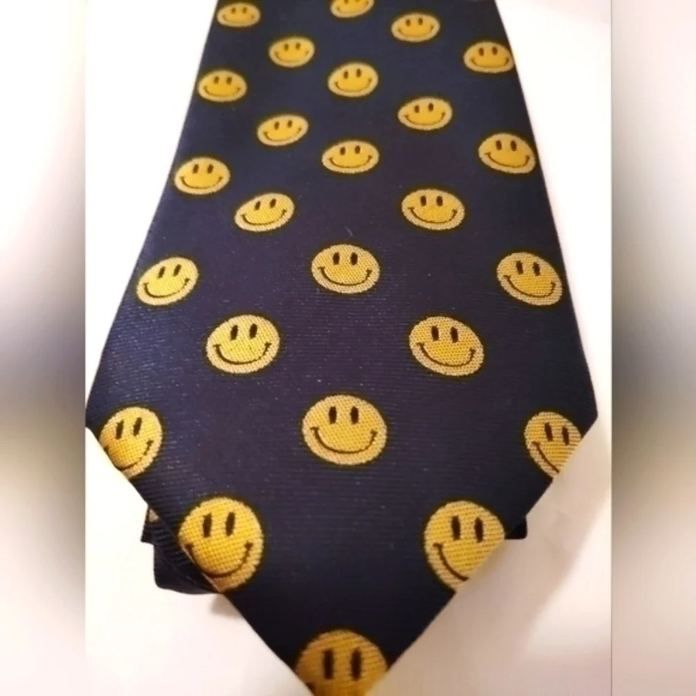 Happy Face Emoji Necktie